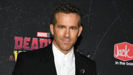 Райън Рейнолдс на 48 – вечно млад и безнадеждно влюбен