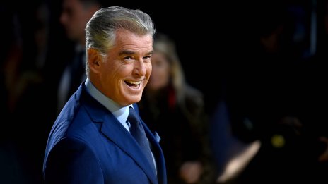 Проблеми за Пиърс Броснан – навлязъл в забранена зона в Йелоустоун