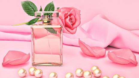 Парфюми 2021 – кои звезди имат свои линии?