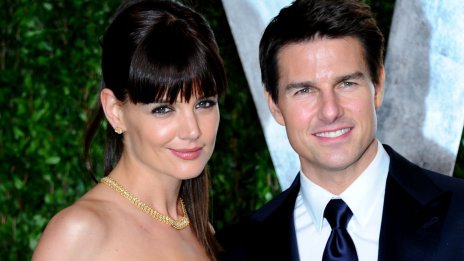 Сциентология вместо бащинство: Сури Круз става на 18 и все още е отчуждена от баща си Том