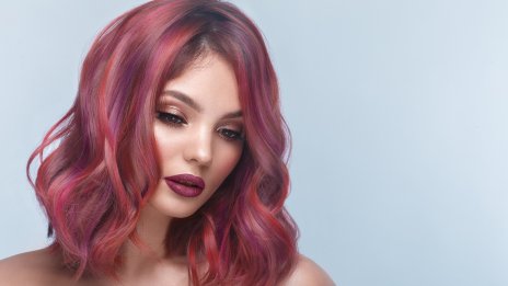 Цикламено кафяво в косите – най-актуалната тенденция тази пролет