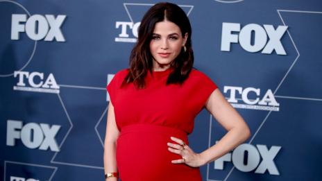 Джена Дюан – гола и бременна