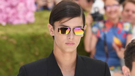 Престолонаследници на Дания зарязаха военна кариера, за да станат модели