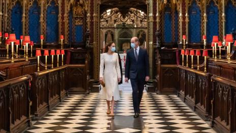 10 години след сватбата: Кейт Мидълтън отново като булка