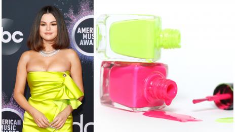 Летен маникюр – Селена Гомес с неонова идея