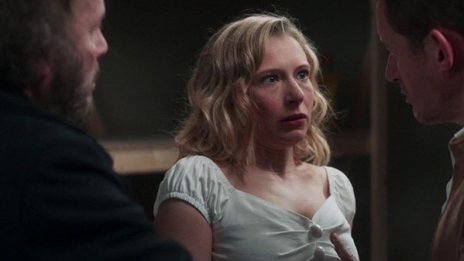 Забавление по френски с „Агент Лъв“ и Дани Буун