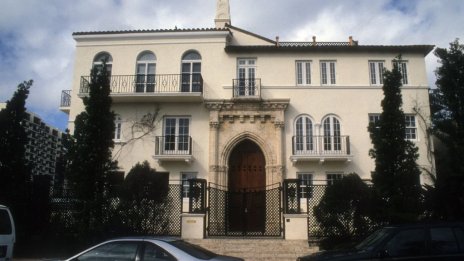 24 години след убийството на Джани Версаче: Двама мъже са намерени мъртви в имението на дизайнера