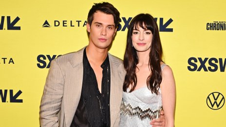 Ан Хатауей говори за химията си със своя екранен любовник Никълъс Галицин