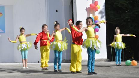 Детство мое: Как родни звезди отбелязаха 1 юни?