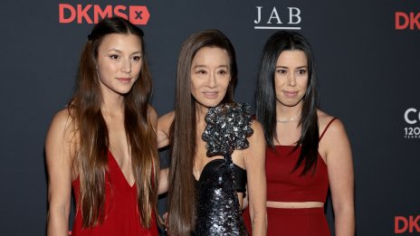 Розова Барби приказка – Вера Уанг и прекрасните ѝ дъщери са като сестри