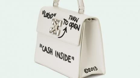 Best seller: Чантата с наръчник за грабеж