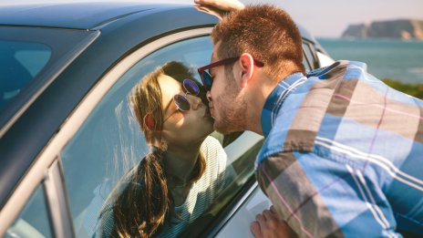 Партньорът ви липсва? Как го показвате според зодията си