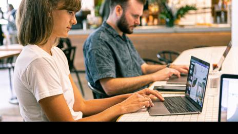 6 начина да останете във форма зад бюрото