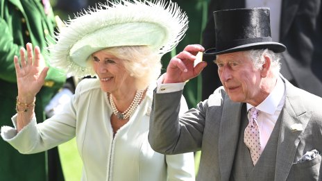 Синът на кралица Камила: Тя се сблъска с хейт след смъртта на Елизабет II