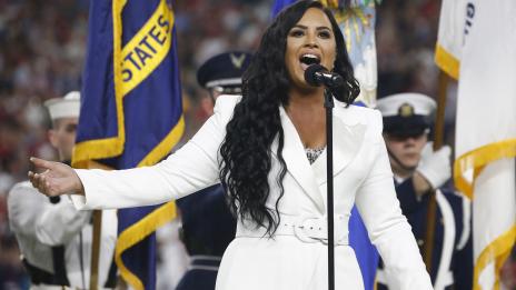 Деми Ловато със собствено токшоу