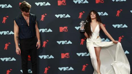 Тейлър Суифт и Ариана Гранде с най-желаните MTV статуетки