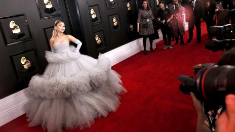 Хиляда момента нежност: Ариана Гранде сподели снимки от сватбата