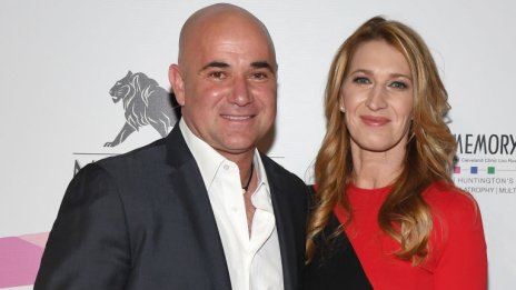 Тенис легендите Щефи Граф и Андре Агаси са горди родители на бейзболист