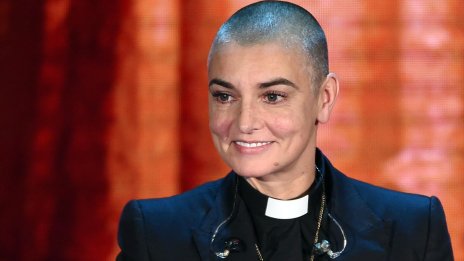 На 56 години внезапно почина певицата Шиниъд О'Конър