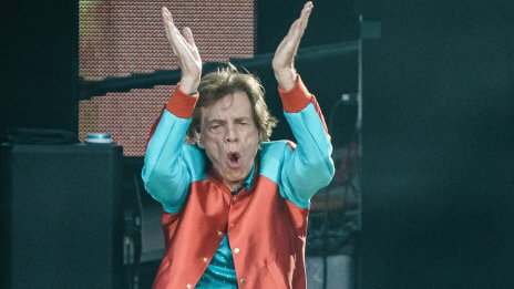 Жената на Мик Джагър показа танцувалните умения на сина им