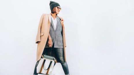 Модни съвети: Как да носите любимите си летни дрехи и през есента