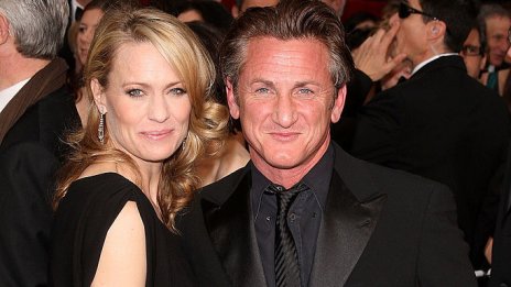 Бившите съпрузи Шон Пен и Робин Райт се появиха заедно за първи път от години