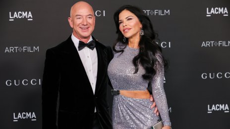 Лорън Санчес и Джеф Безос бяха подиграни за неудобните си снимки във Vogue