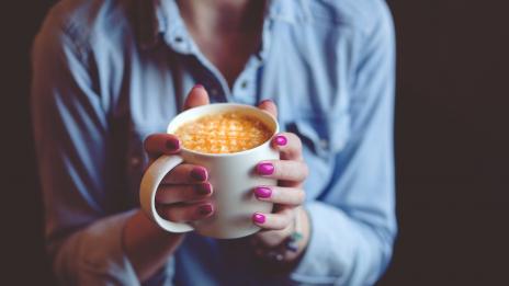 Как да се грижим за хигиената на ноктите? 