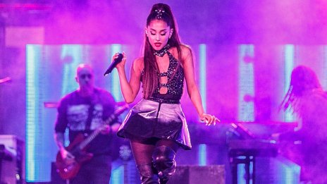 Мъж заплаши с нож охраната на Ариана Гранде