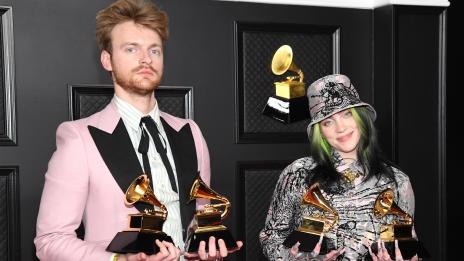 След поредното „Грами“: Били Айлиш с нова прическа