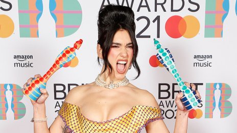 Дуа Липа - новата модна икона на музиката