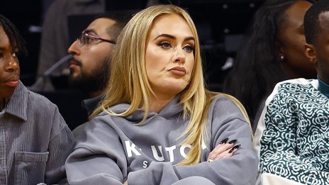 Адел отрече да си е уголемявала устните с филъри