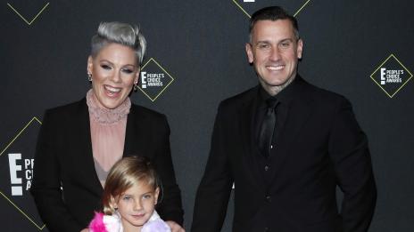 Пинк говори откровено за семейната терапия: „Бракът е скучен, страшен, стресиращ“.