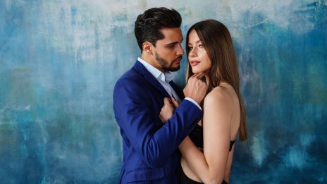 Какво е негинг и защо не е флирт, а форма на контрол?