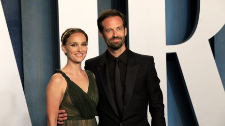 На фона на раздялата: Натали Портман до съпруга си Бенджамин Милпие на мач