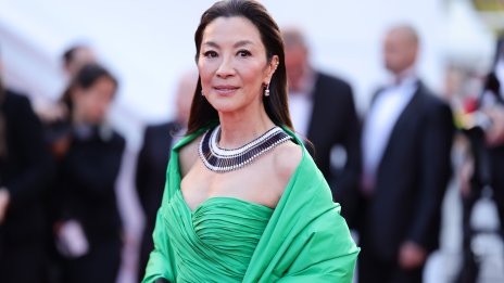 Най-дългият годеж: Мишел Йео се омъжи след като беше сгодена цели 19 години!