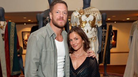 Минка Кели и гаджето ѝ Дан Рейнолдс заминаха за Капри за 45-ия ѝ рожден ден