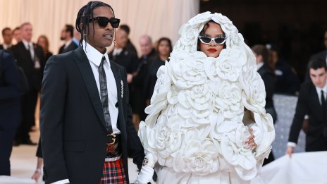 Риана и A$AP Rocky пуснаха гланц за устни