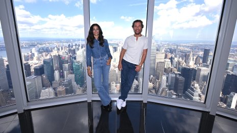 Камила и Матю Макконъхи рекламират новата си текила по бельо