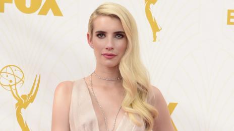 Ема Робъртс сподели първа снимка на бебето