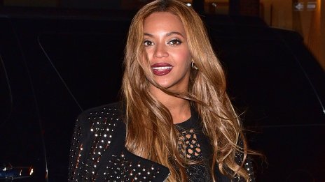 Грим за Свети Валентин: Бионсе и нейните червила