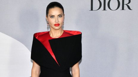 Адриана Лима разкри пола на третото си дете