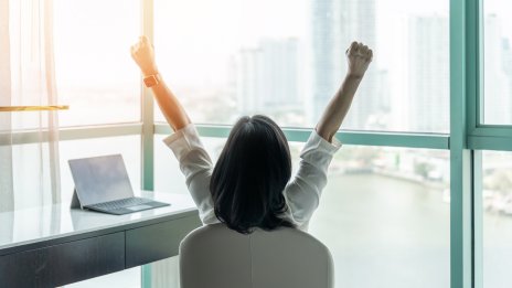 4 зодиакални знака, чиито финансови дела най-накрая ще се подобрят тази есен