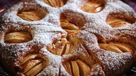 Как да приготвите: Бърз ябълков пай 