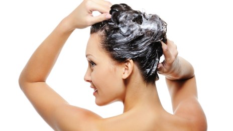 Бюти съвети: Как да миете косата си като фризьор? 