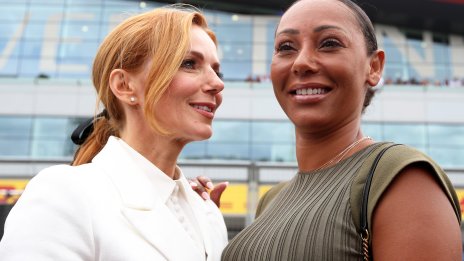 Крие ли години –  според Мел Би, Гери Хорнър е по-възрастна, отколкото твърди