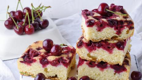 Как да приготвите кекс с череши 