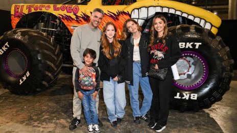 Разведените Джесика Алба и Кеш Уорън се събраха в името на децата