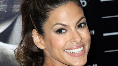 Неостаряващи звезди: Тайните на Ева Мендес за перфектна кожа