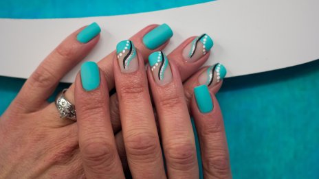 Нов маникюр – най-добрите дизайни за сезона на Риби